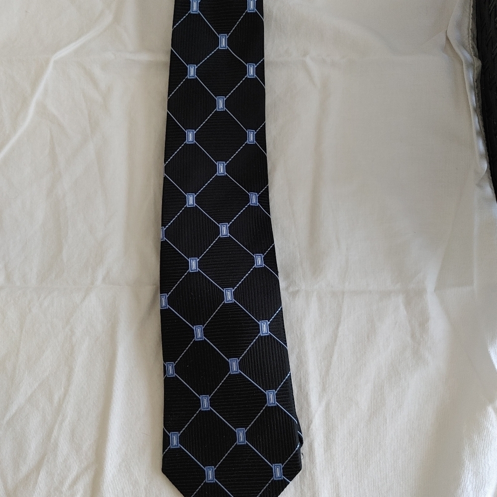 Pronto Uomo Tie